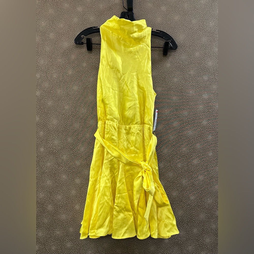 🔥🔥🔥NEW Alice + Olivia Yellow Belted Mini Dress